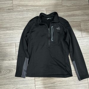 THE NORTH FACE SWEATER
